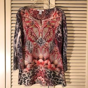 SALE‼️ Sparkly Henley Top with Butterfly